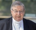 Video: Phản ứng của ĐTC trước tin Tối Cao Pháp Viện Úc đồng thanh tuyên bố ĐHY George Pell vô tội