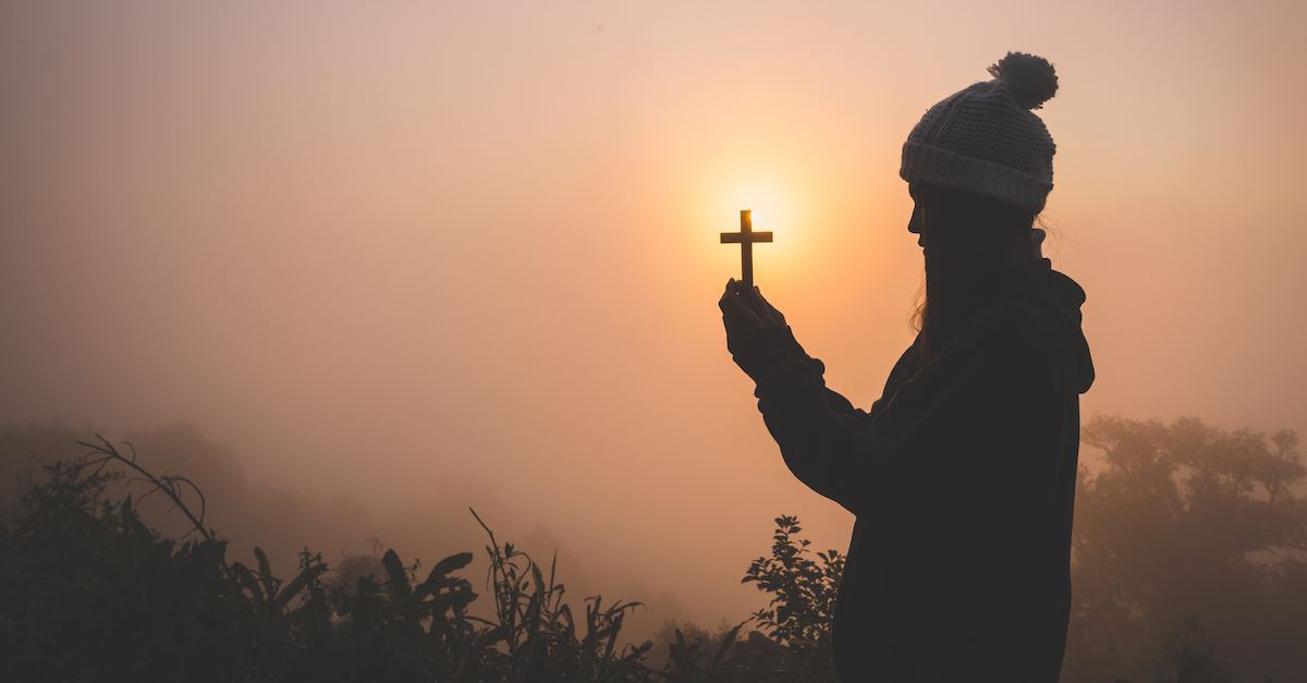 woman-praying.jpg